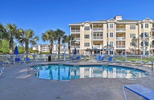 Central Myrtle Beach Condo | Condo w/ Patio & Pool Access ~ 2 Miles to Beaches