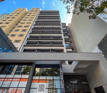 Vila Buarque House | Condomínio com piscina ao lado do Parque Buenos Aires