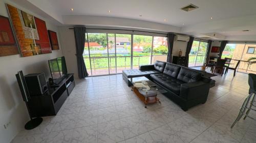 Rawai Apartment | Condominium Rawai D1 - near convenience beach, market, gym
