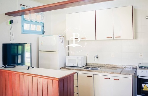 Ponta das Canas House | Condominium with pool House with terrace and barbecue