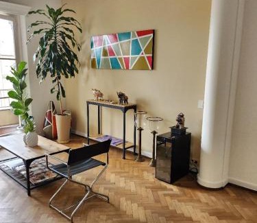 Buenos Aires Central Business District House | Confortable Habitacion en casa particular con baño compartido