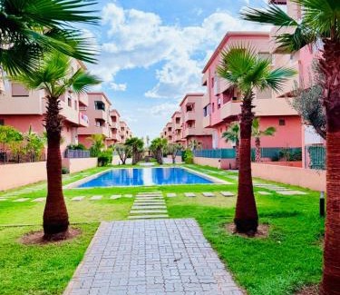 Saada Apartment | Confortable I Moderne I Vue Piscine I A Targa