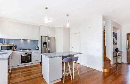 Port Fairy House | Connolly House