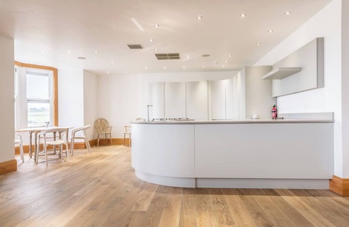 Alnmouth Apartment | Conservatory Apartment - South View House