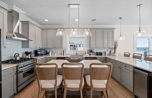 Mexico Beach House | Constellation: Stunning 6 Bedroom New Build- Priv. Pool, Pet Friendly Sleeps 24!
