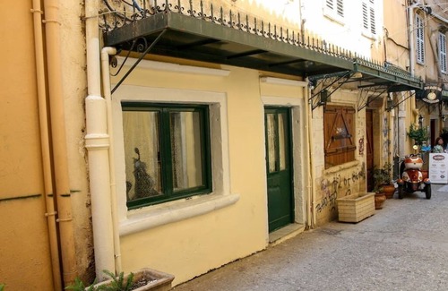 Old Town Apartment | Conte Studio - located in the heart of Corfu Old town