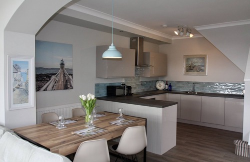Mortehoe Apartment | Contemporary 2-Bed Apartment with Stunning Views over Woolacombe Bay