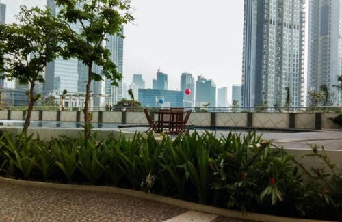 Karet Apartment | Contemporary 2BR at The Wave Apartment