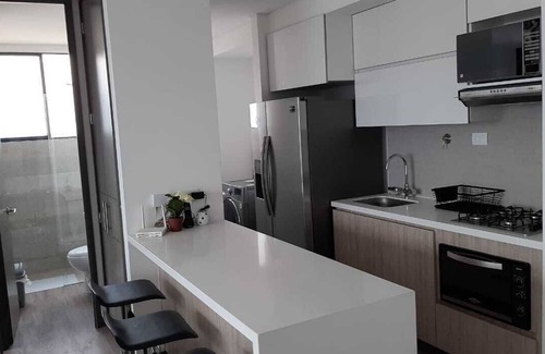 El Poblado Apartment | ☆Contemporary Apartment with all Amenities in Balsos with City View/1AC☆