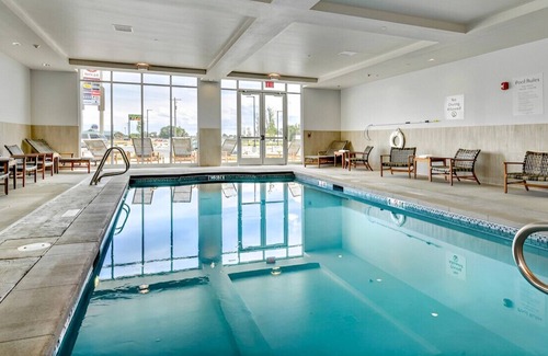 Nampa House | Contemporary & Comfortable Rm near Vintiques!