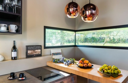 Viagrande House | Contemporary design Tiny House in dreamy garden