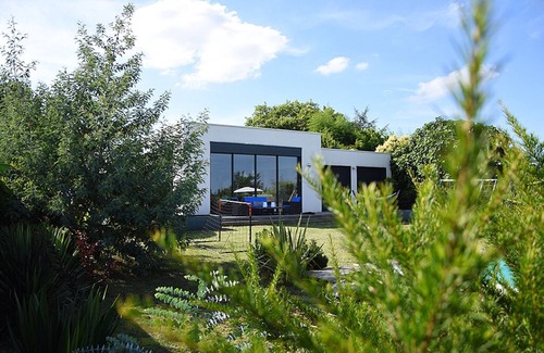 Cambes House | Contemporary house with pool 20 km from Bordeaux. Exceptional setting!