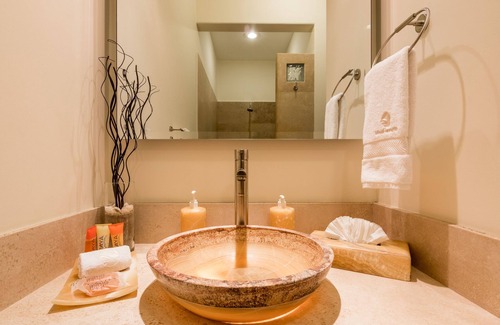 San Pedro Mixtepec Resort | Contemporary Studio Suite w/Resort Amenities & Steps from the beach!