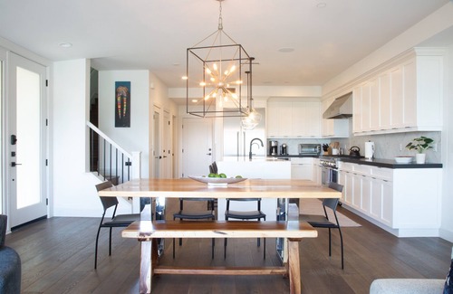 Carlsbad House | Contemporary Tamarack Getaway: Ocean Views & Spa!