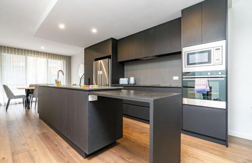 Braddon Apartment | Contemporary Tri-Level APT in a Prime Central Spot - Hosted by Canstay