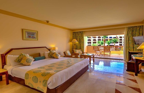 Al Mamsha El Seyahi Hotel | Continental Hotel Hurghada (Formerly Mövenpick Resort Hurghada)