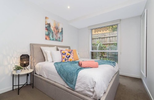 Carnegie Apartment | Convenience and luxury in Carnegie