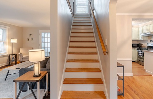 Eastside House | Convenient Location in a Quiet Neighborhood