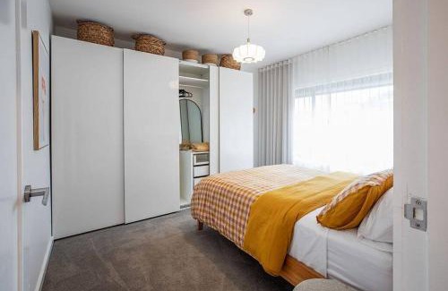 South Launceston House | Convenient luxury home, minutes to CBD + hospital
