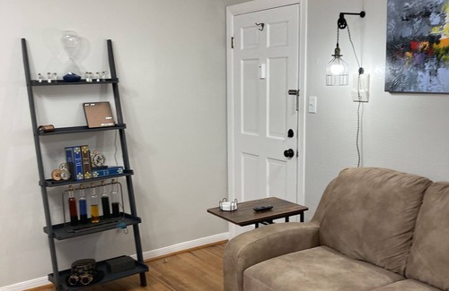 Hancock Condo | Convenient One Bedroom Hancock Condo