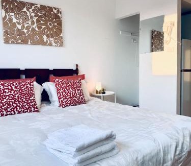 Huntingdale Apartment | Convenient stay close to Monash Uni