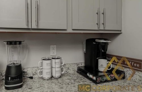 Sherwood Park Apartment | "Convenient UAH Student Haven/5 Mins from Campus" Gate 9 3 minutes