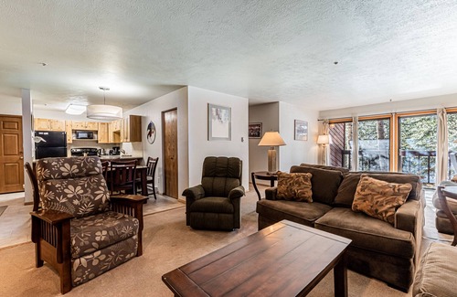 Historic District Condo | Conveniently located in Breckenridge, Garage Parking!