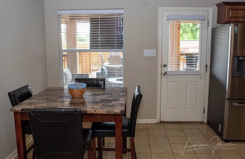 Converse House | Converse retreat just 19 minutes from Frost Bank Center