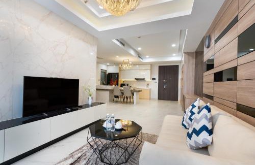 Phu My Hung Apartment | Convinia Luxury The Peak Midtown