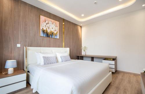 Phu My Hung Apartment | Convinia Luxury The Peak Midtown