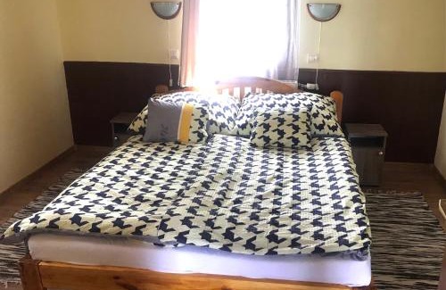 Szajol Bed & Breakfast | Convoy Panzió