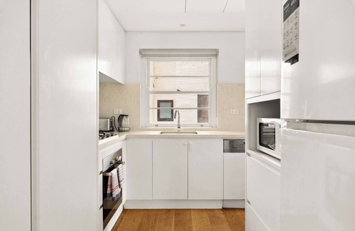 Coogee Apartment | Coogee Crest Relaxed Base between Randwick and Beach