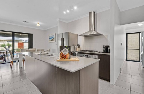 Eaton Apartment | Cooinda Happy Place — 3BR Home with Pool