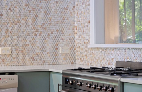 Inverloch House | Cooinda. Linen Included