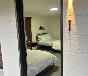 Cookson House | Cookson Resort -Tenkiller Cabin 5
