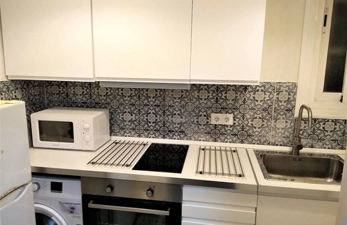 Poblenou Apartment | COOL FLOOR IN POBLENOU NEAR THE METRO AND THE BEACH MAR BELLA !