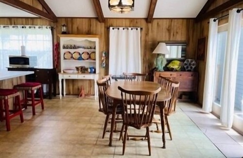 Port Mansfield House | Cool Off with Private Pool! 3 Bedroom, 2 Bathroom. Sleep 12