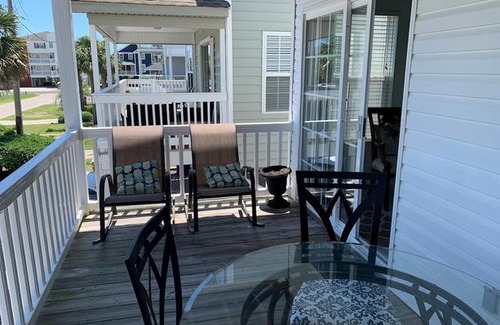 Surfside Beach House | Cooper's Lighthouse 4 Bedroom Home
