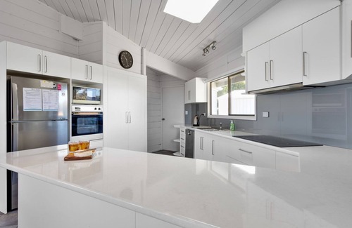 Carrickalinga House | Coorumbene - 8 Scenic Way