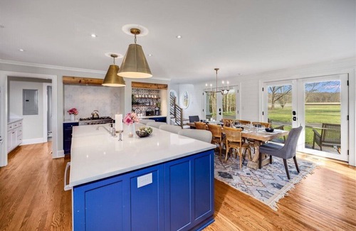 Burnsville House | Copper Sky Farm rural retreat only 30 minutes from Charlotte