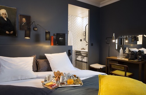 13th Arrondissement Hotel | COQ Hotel Paris