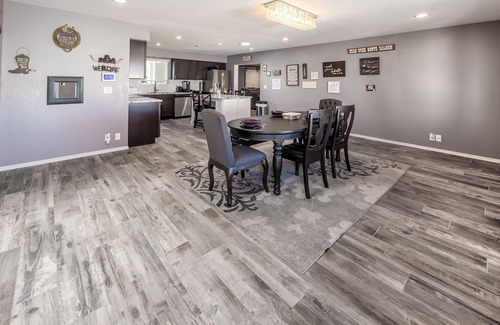 Lake Havasu City House | Coral Beauty! Heated Pool & Spa!