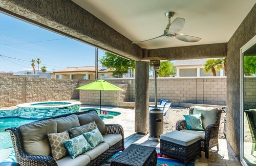 Lake Havasu City House | Coral Beauty! Heated Pool & Spa!