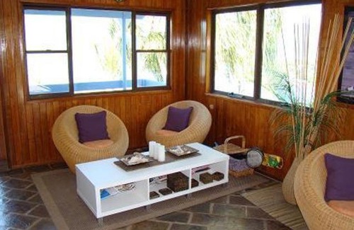 Shute Harbour Hotel | Coral Point Lodge