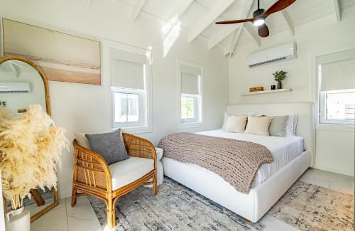 San Pedro Villa | Coral Reef Casa with Private Hot Tub and Pool at Mahogany Bay