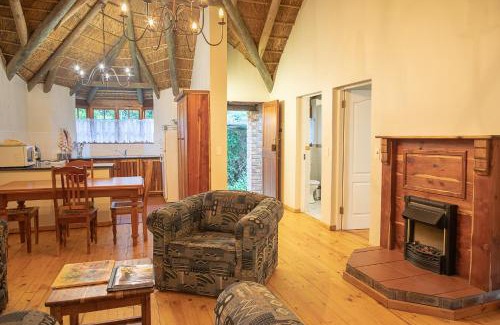 Buffalo Hills Game Reserve Apartment | Coral Tree Cottages