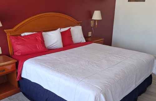 Anthony Hotel | Coratel Inn and Suites By Jasper Anthony
