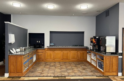 Eagan Hotel | Coratel Inn and Suites By Jasper Eagan - Standard 1 King Bed Non Smoking