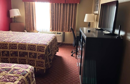 Oklahoma City Hotel | Coratel Inn & Suites Santa Fe OKC Standard 2 Double Bed NS