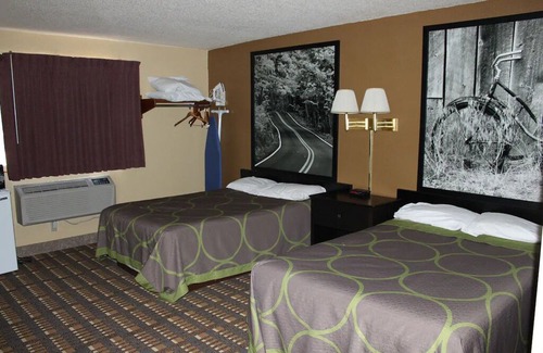 Stillwater Hotel | Coratel Inn & Suites Stillwater - 2 Queen Bed Non-Smoking